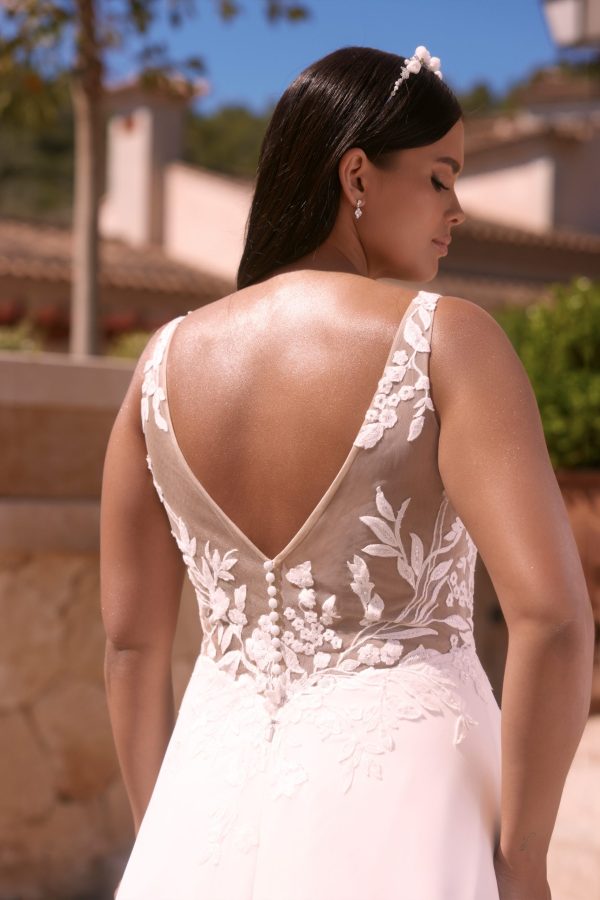 Bianco-Evento-Limited-dress-Plus-Size-Ione-(2)