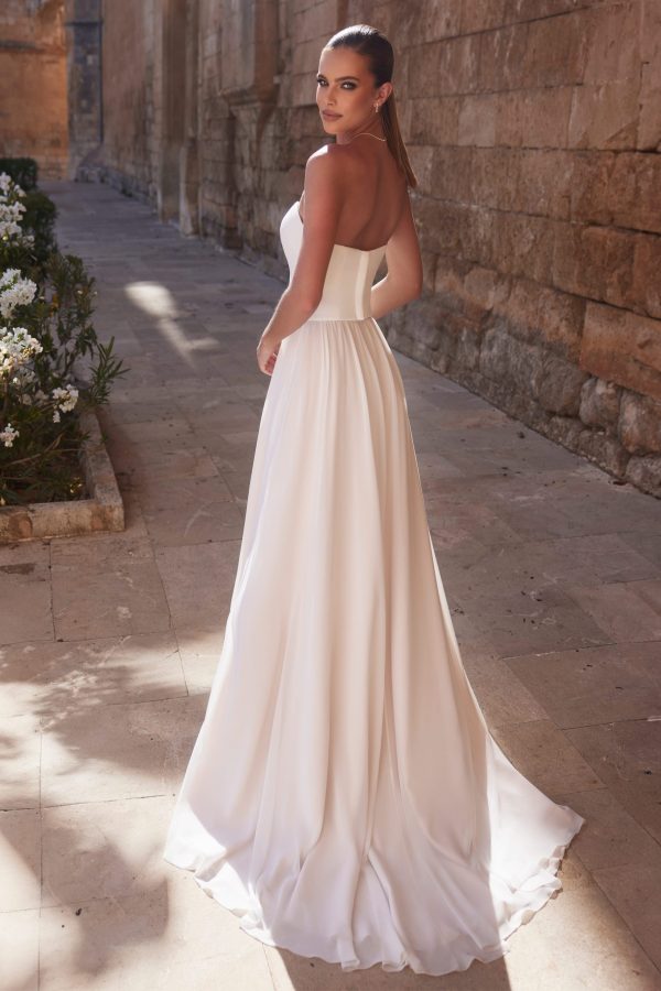 Bianco-Evento-bridal-E457-MIRABELA-(2)