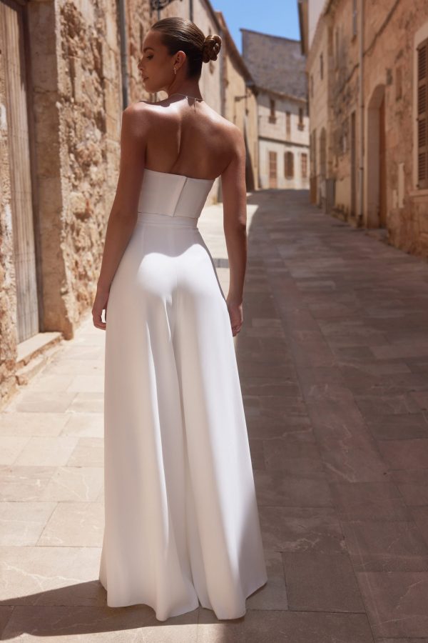 Bianco-Evento-bridal-E469-EZRA-(1)