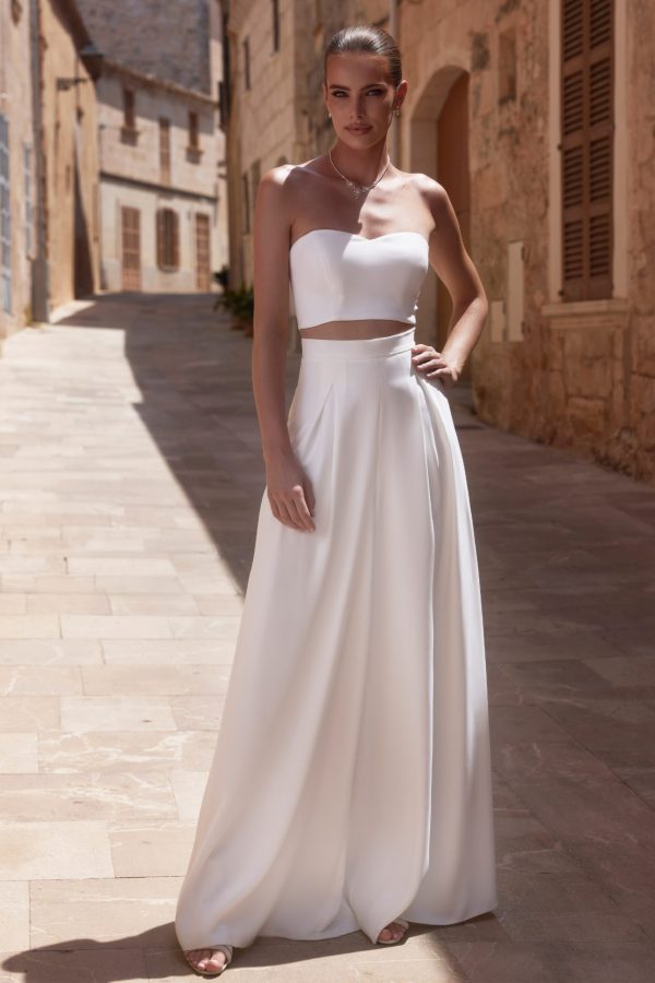 Bianco-Evento-bridal-E469-EZRA-(2)