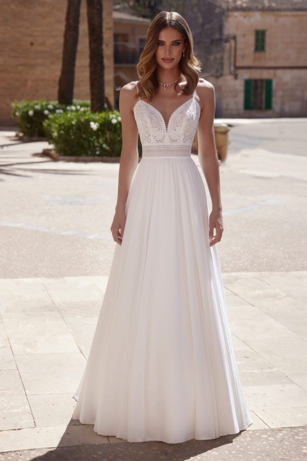 Bianco-Evento-bridal-dress-Aria-(1)