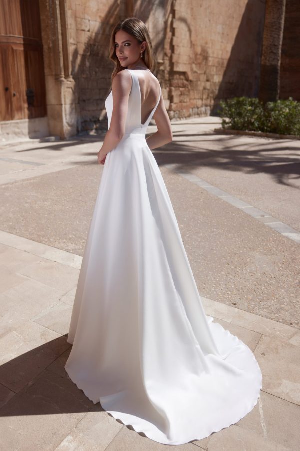 Bianco-Evento-bridal-dress-Regina-(2)