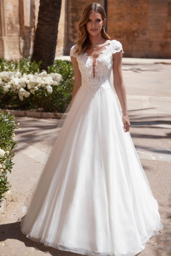 Bianco-Evento-bridal-dress-Uriel-(1)