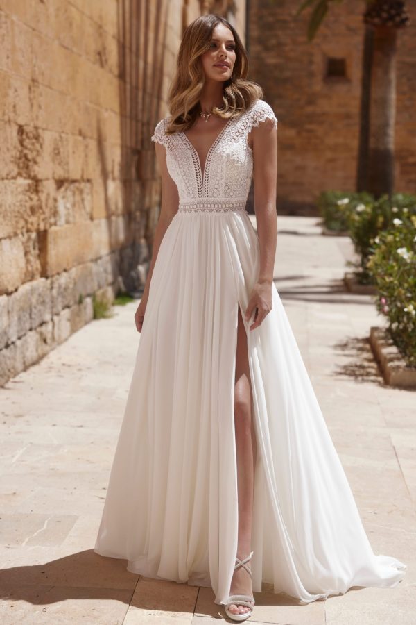 Bianco-Evento-bridal-dress-Warys-(1)