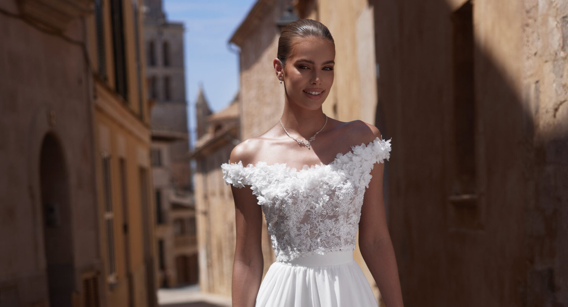 Trouwjurk Bianco Evento E Karin bij Bruidsmode Outlet