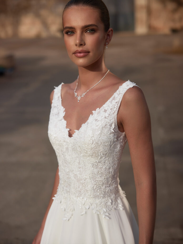 Bianco Evento Camelia wedding dress at Bridal Fashion Outlet
