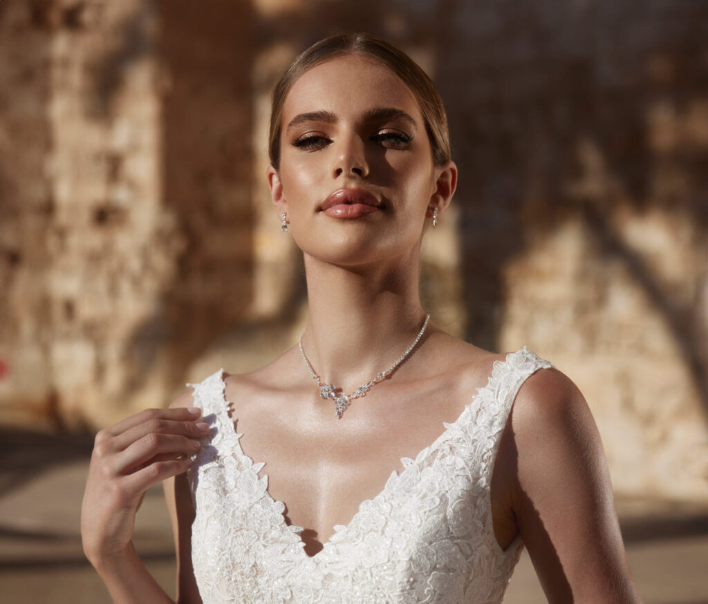 Trouwjurk Bianco Evento Valeria bij Bruidsmode Outlet