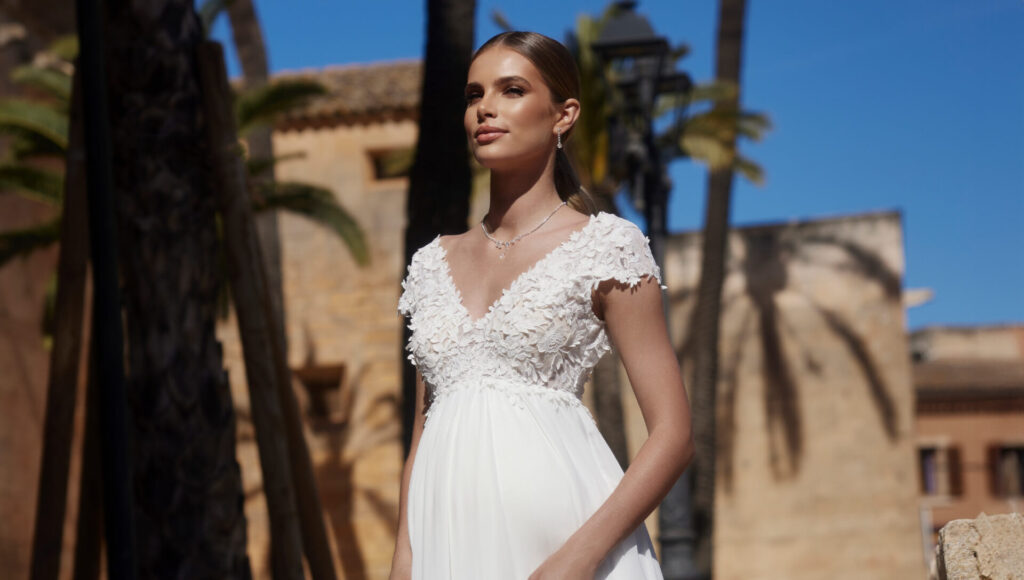 Trouwjurk Bianco Evento Yasmina bij Bruidsmode Outlet
